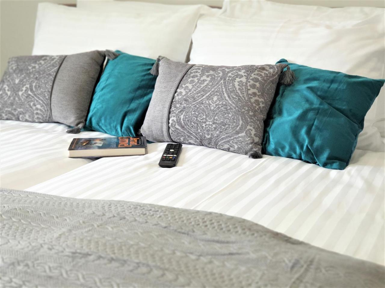 Smart Hostel สลาวอนสกีบรอด ภายนอก รูปภาพ
