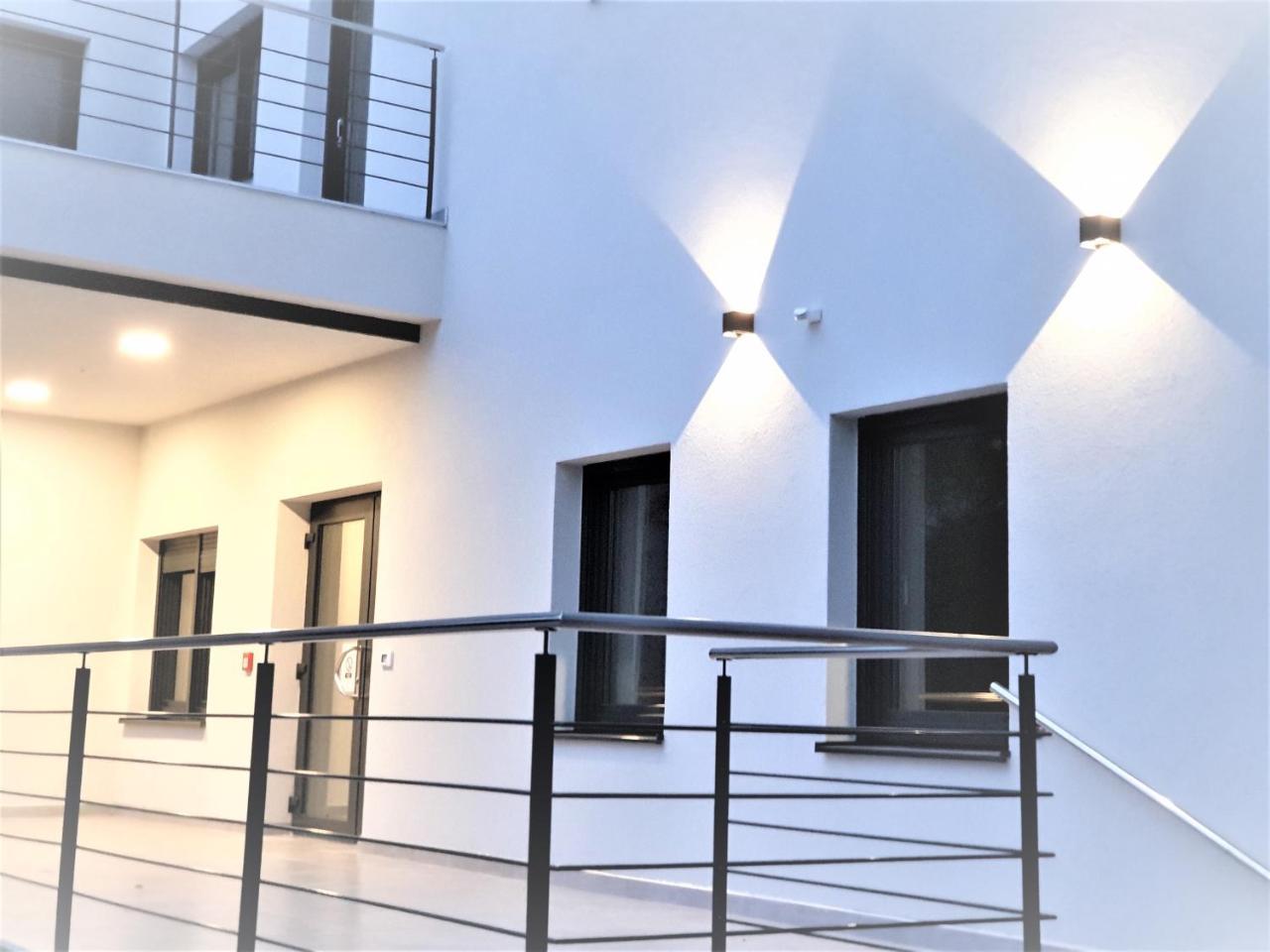 Smart Hostel สลาวอนสกีบรอด ภายนอก รูปภาพ